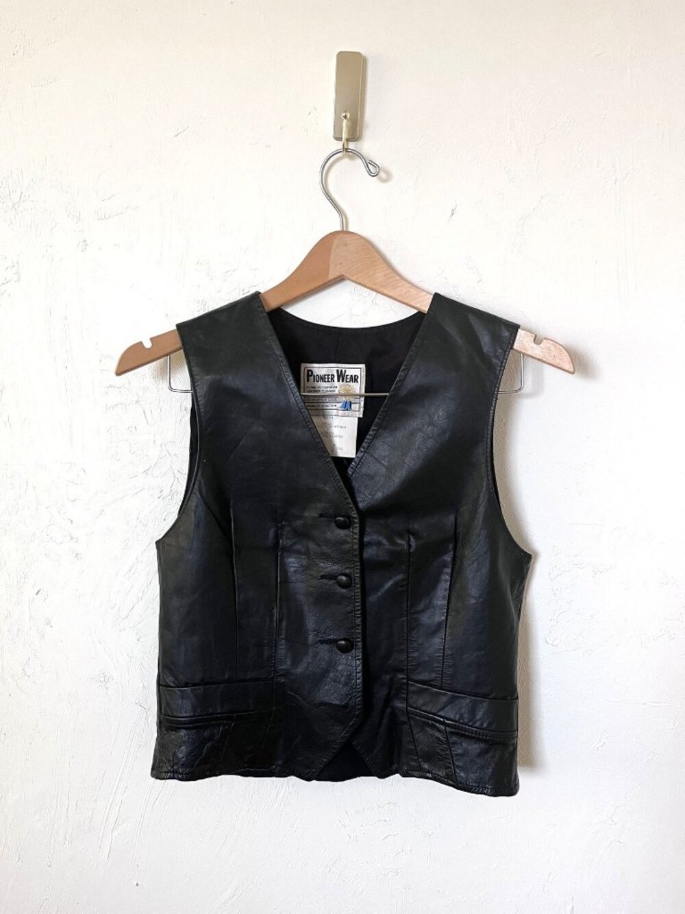 Vintage 1970s/80s Pioneer Wear Womens Black Genuine Leather Western Vest Size 8